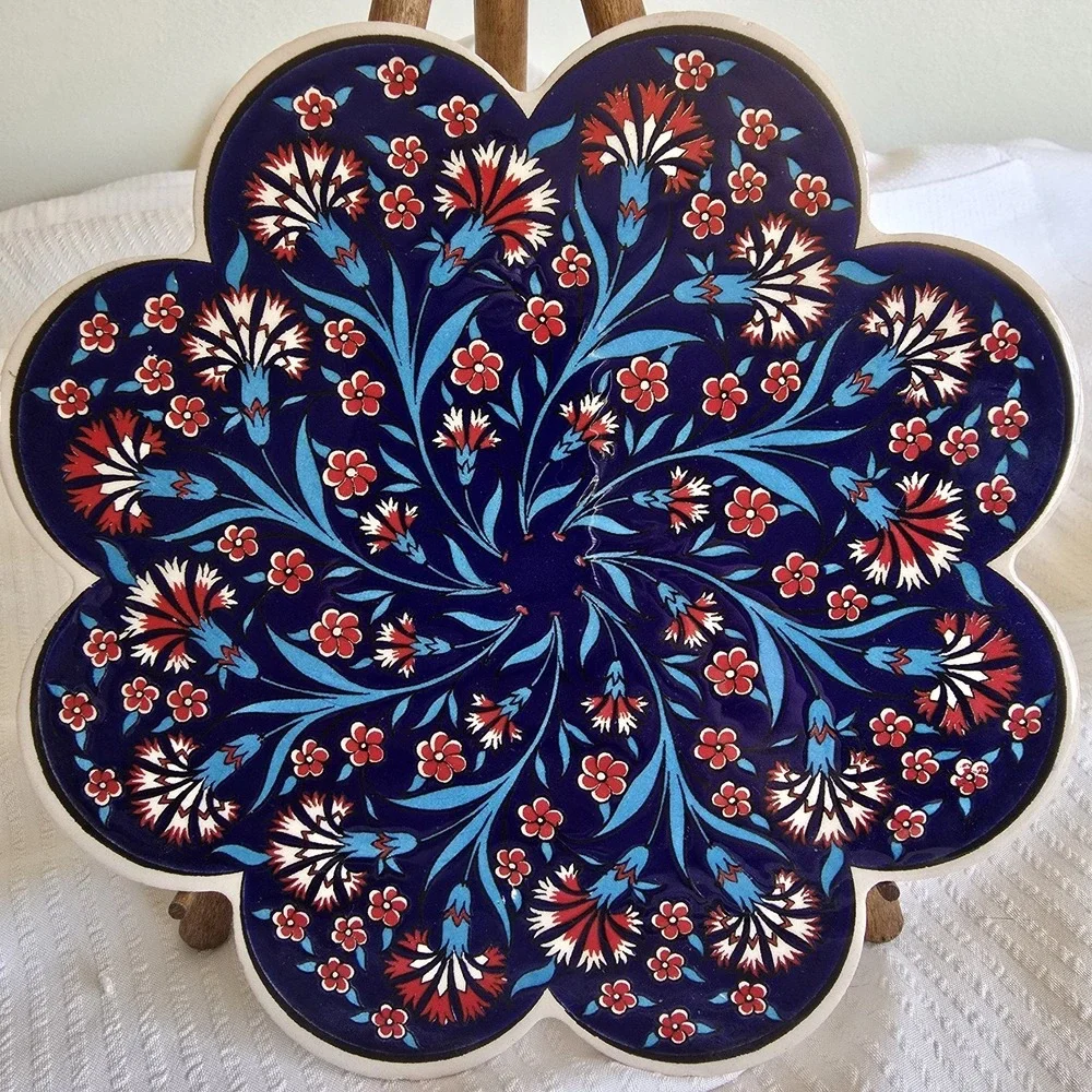 Turkish Handmade Ceramic Trivet  Iznik Floral Design w/ Scalloped Edge Foam...
